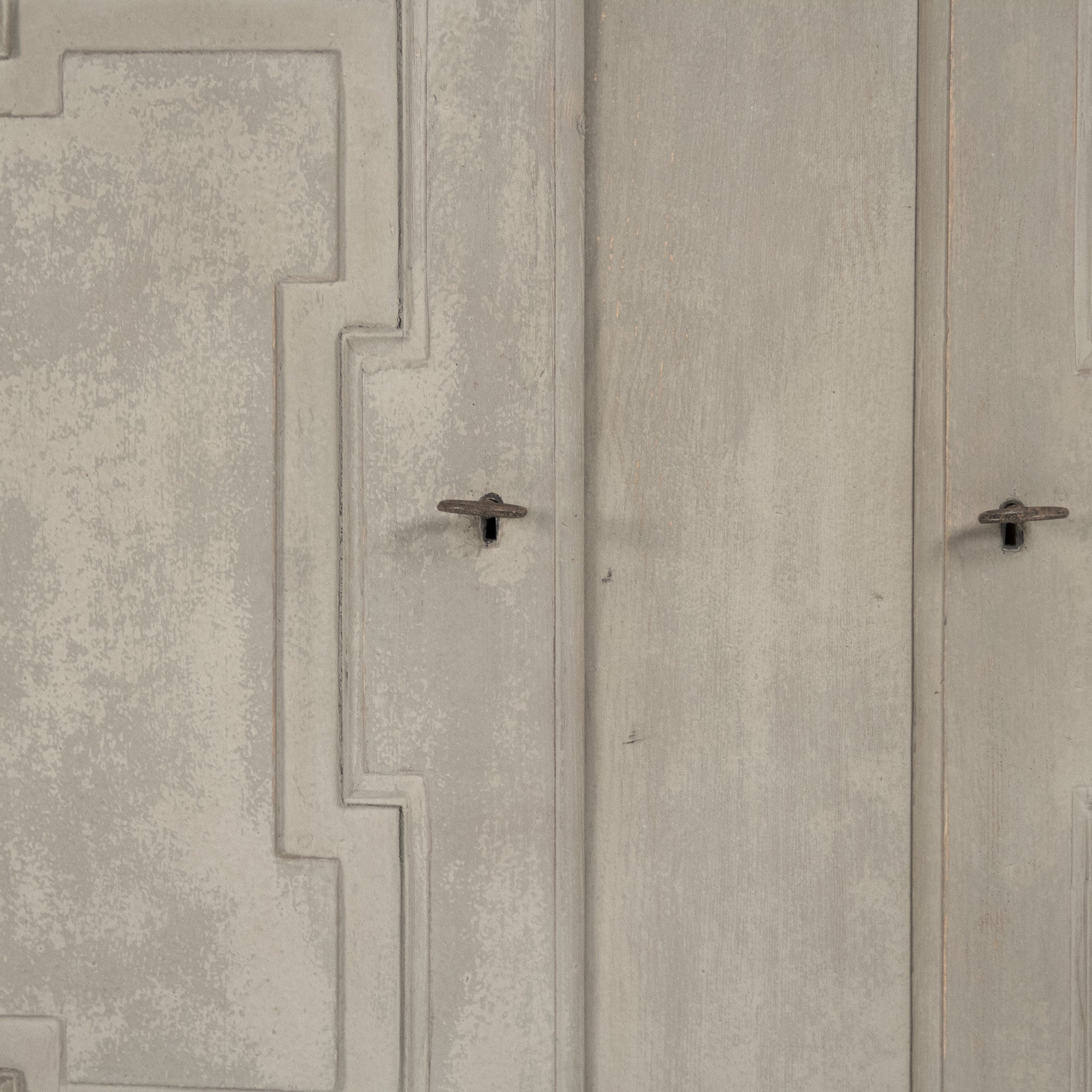 Buffet / Sideboard - St. Lovis Chest