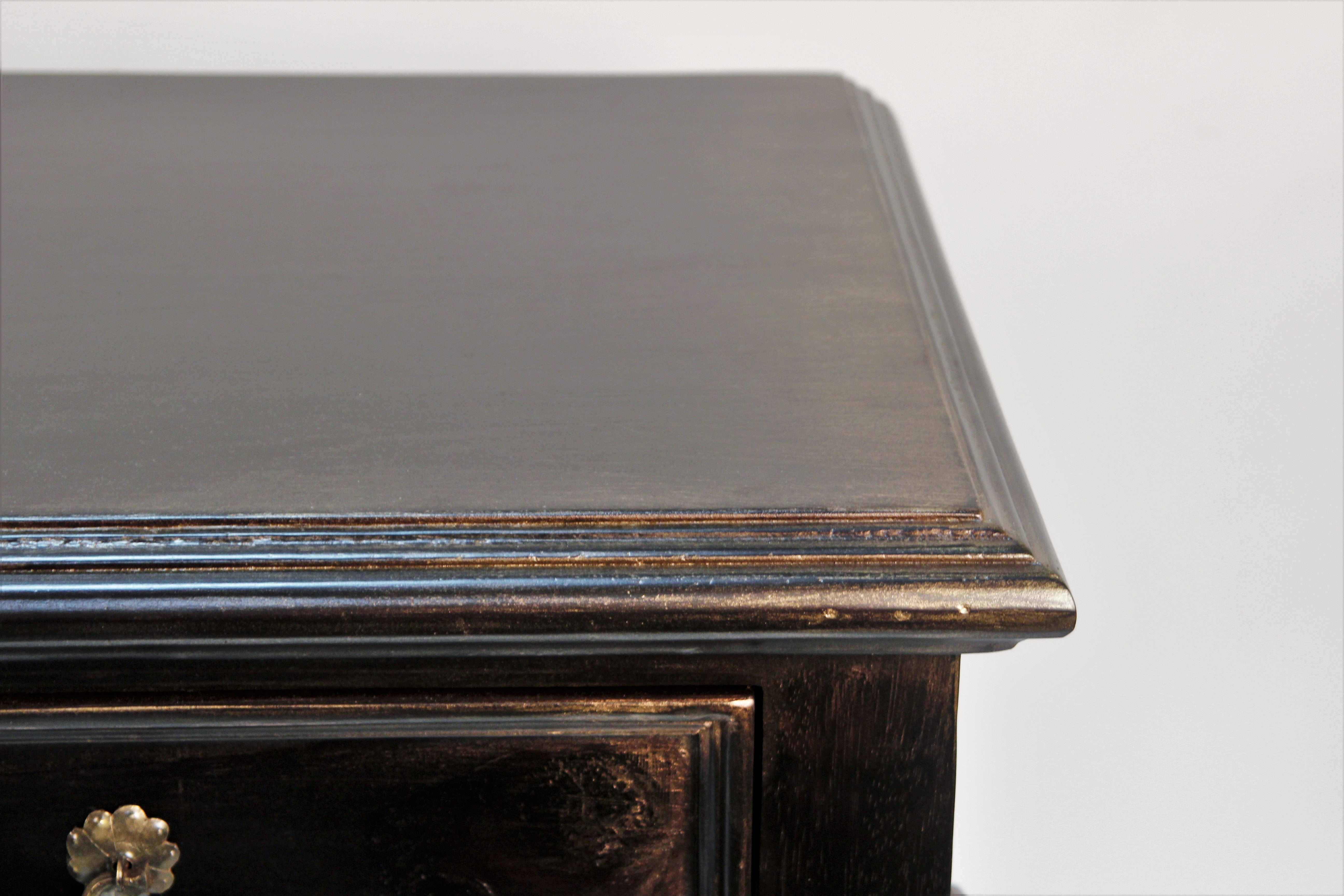 Barroca Sofa Table